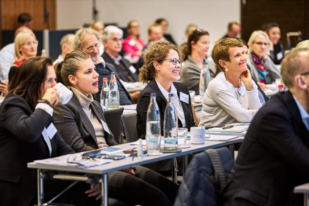 Teilnehmerinnen und Teilnehmer des 22. deutschen Medizinrechtstags in Berlin